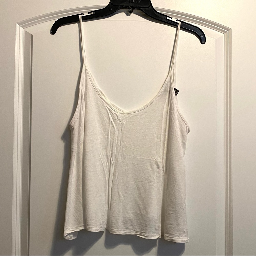 White cropped tank